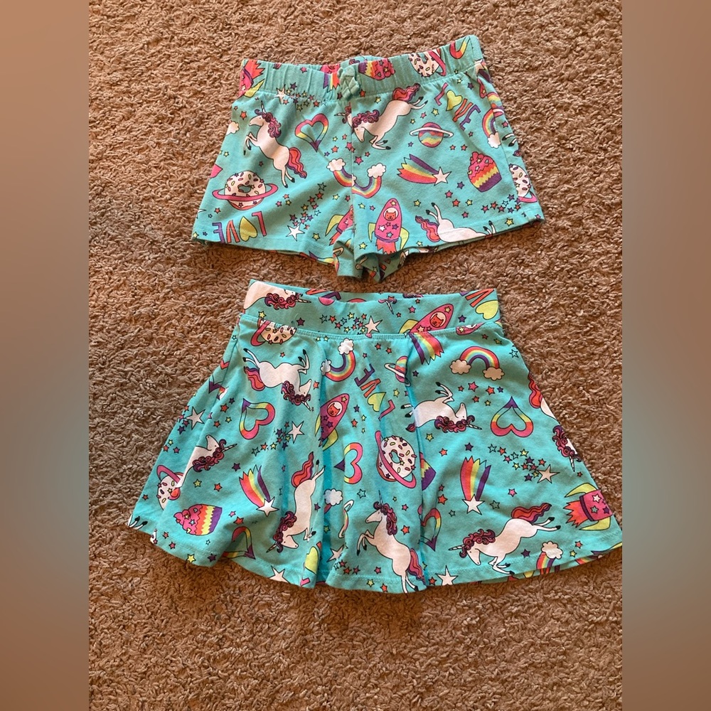 EUC Children’s Place shorts & skirt/skort. Size 7/8.